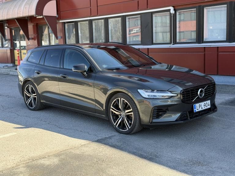 Volvo V60 2021