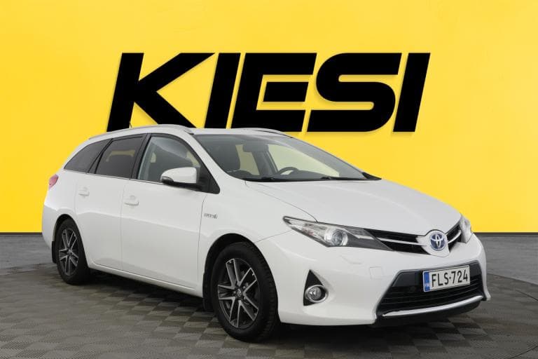 Toyota Auris 2015