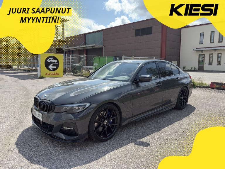 BMW 330 2020