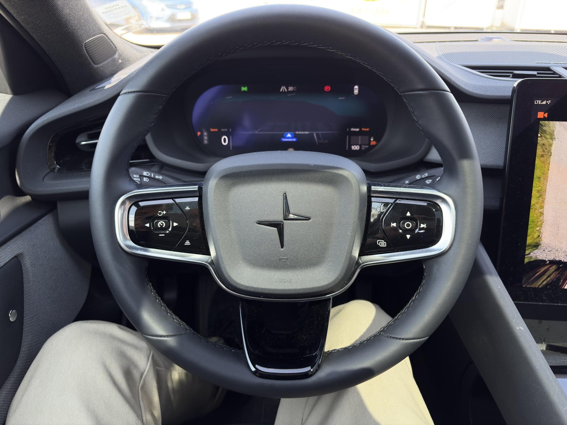 d3s98rh4i8-9-image