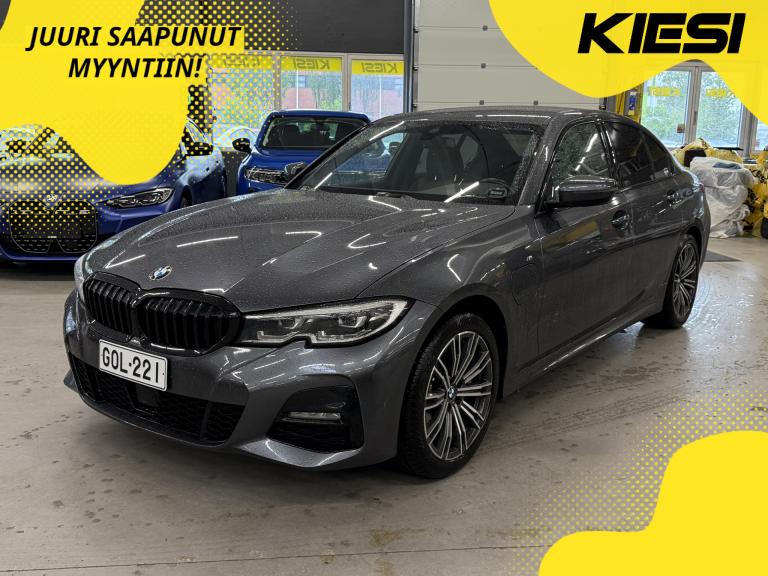 BMW 330 2020