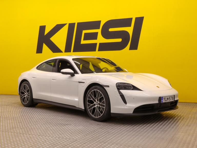 Porsche Taycan 2021