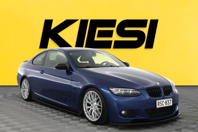 BMW 330 2008