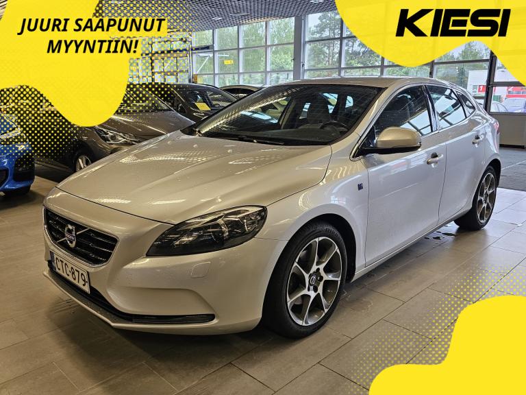 Volvo V40 2015