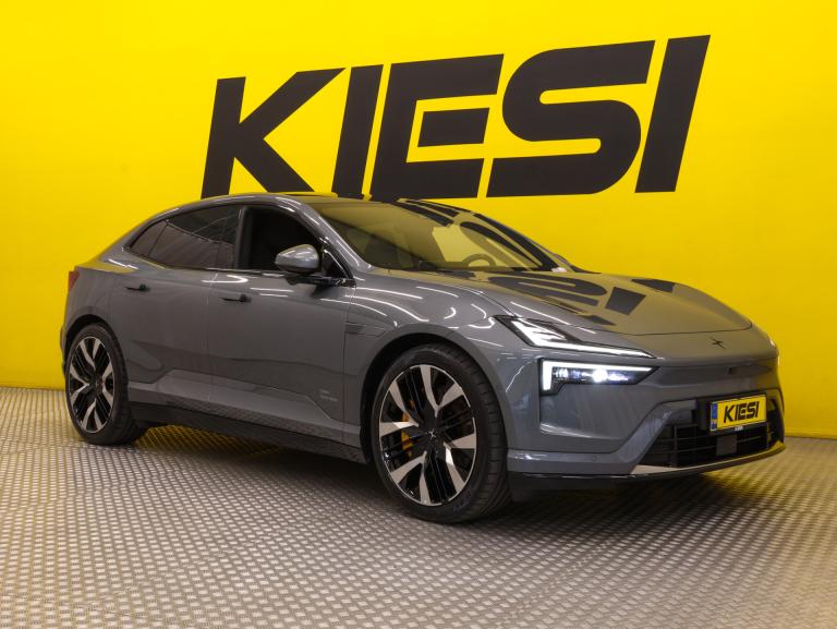 Polestar 4 2025