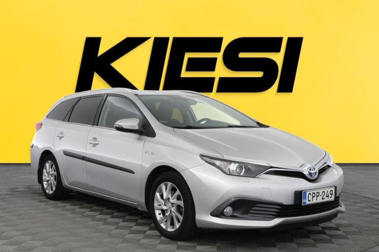 Toyota Auris 2016