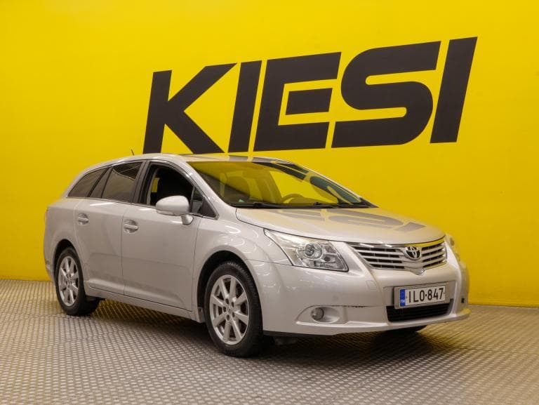 Toyota Avensis 2010