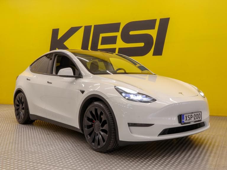 Tesla Model Y 2022