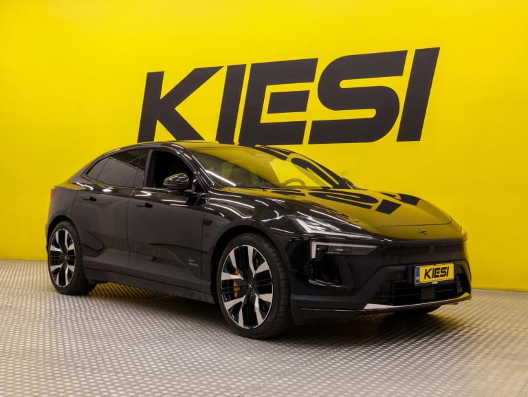 Polestar 4 2025
