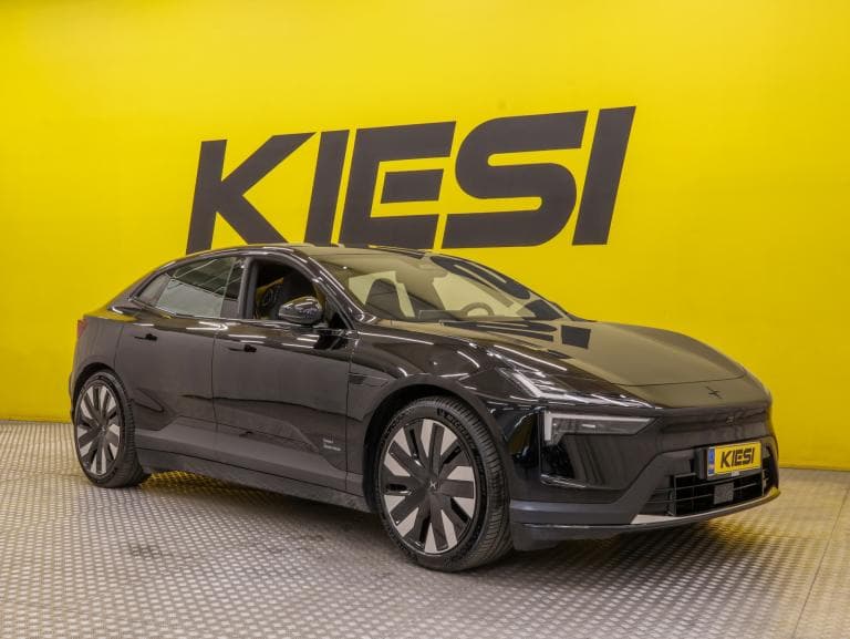 Polestar 4 2025